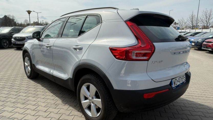 VOLVO XC40 XC40 T3 Momentum Core aut