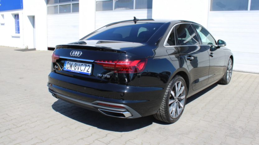 AUDI A4 A4 35 TFSI mHEV S tronic