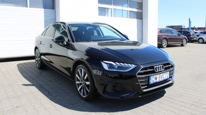 AUDI A4 A4 35 TFSI mHEV S tronic