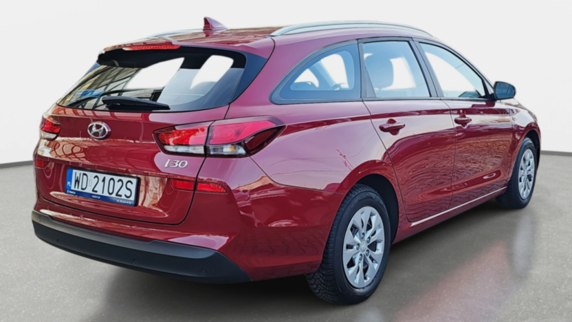HYUNDAI i30 i30 1.5 DPI Classic +