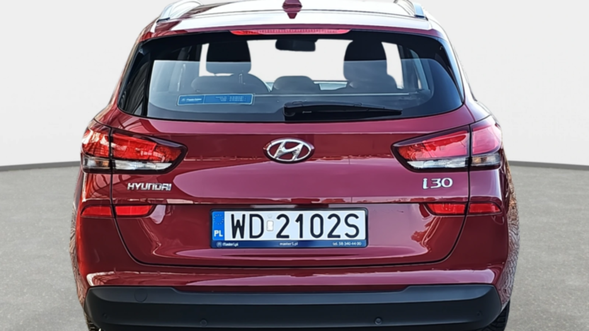 HYUNDAI i30 i30 1.5 DPI Classic +