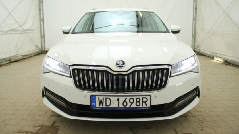 SKODA Superb Superb 2.0 TDI SCR Ambition DSG