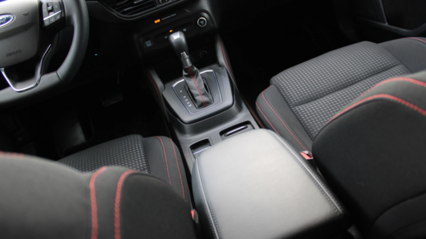 FORD Focus Focus 1.0 EcoBoost mHEV ST-Line X aut