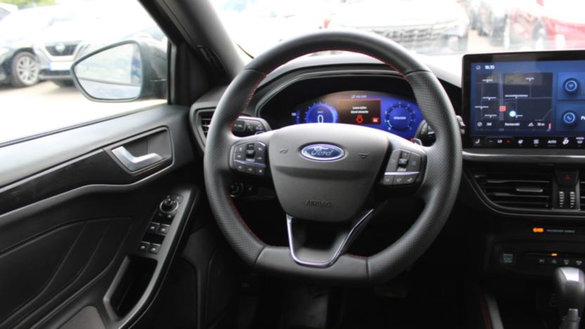 FORD Focus Focus 1.0 EcoBoost mHEV ST-Line X aut