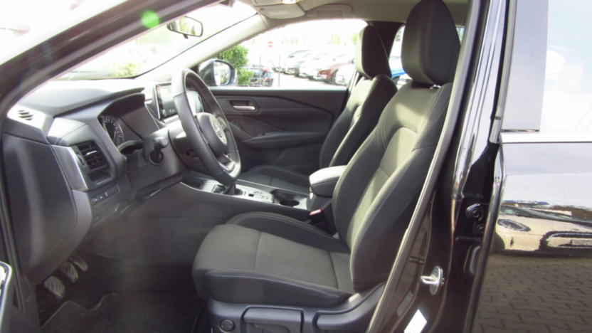 NISSAN Qashqai Qashqai 1.3 DIG-T mHEV Acenta