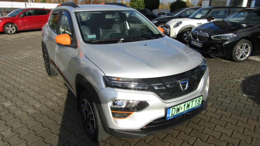 DACIA Spring Spring 27.4kWh Comfort Plus
