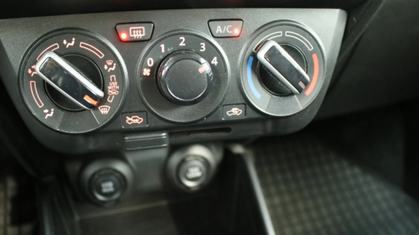SUZUKI Swift Swift 1.2 Dualjet SHVS Premium