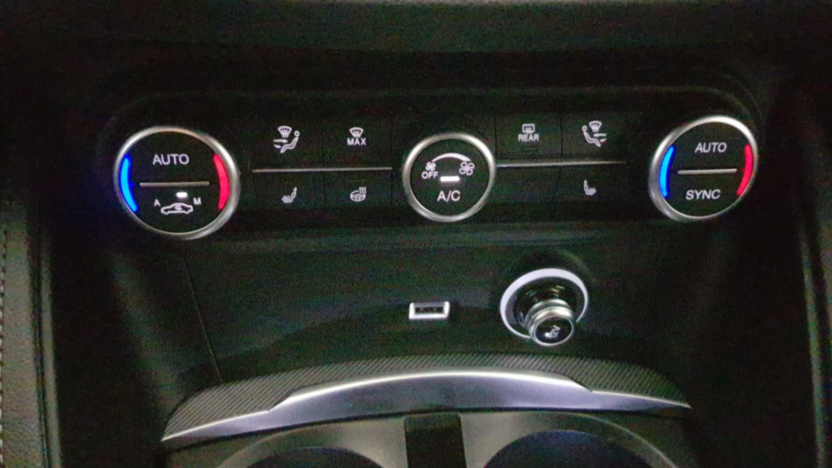 ALFA ROMEO Stelvio Stelvio 2.0 Turbo Veloce Q4 aut
