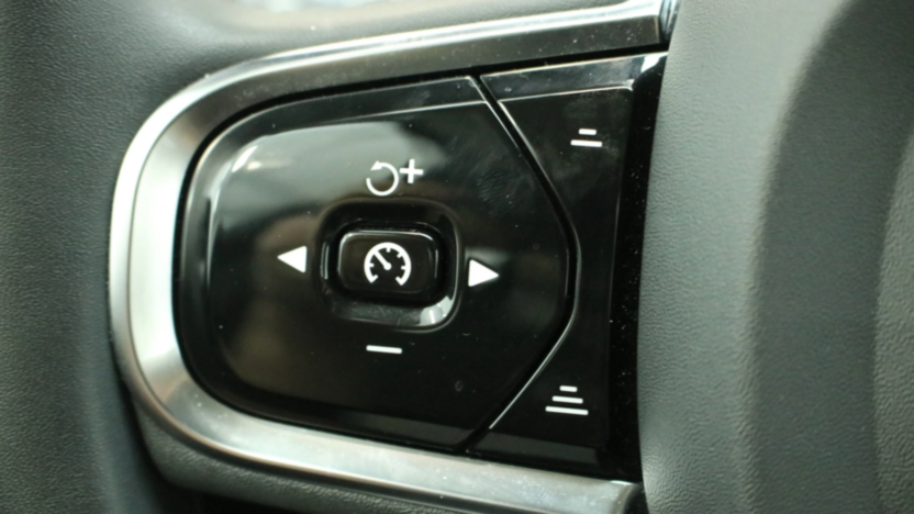 VOLVO XC60 XC60 B4 D AWD Plus Dark aut