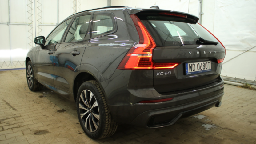 VOLVO XC60 XC60 B4 D AWD Plus Dark aut