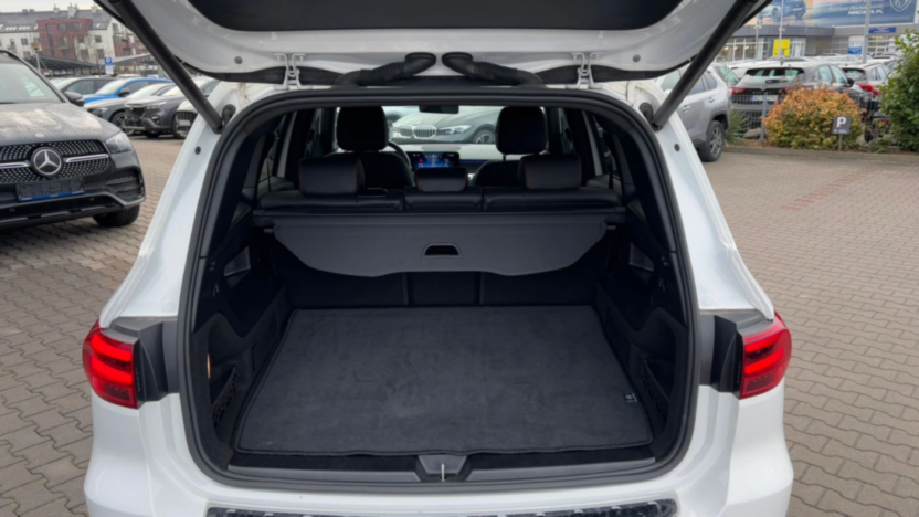 MERCEDES-BENZ GLB GLB 200 d AMG Line 8G-DCT