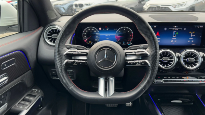 MERCEDES-BENZ GLB GLB 200 d AMG Line 8G-DCT