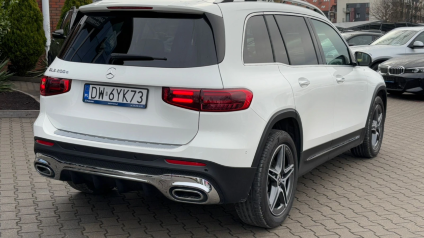 MERCEDES-BENZ GLB GLB 200 d AMG Line 8G-DCT
