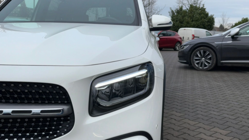 MERCEDES-BENZ GLB GLB 200 d AMG Line 8G-DCT