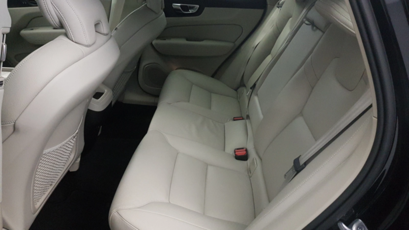 VOLVO XC60 XC60 B4 B Inscription aut