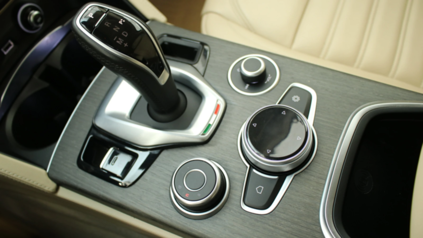 ALFA ROMEO Stelvio Stelvio 2.0 Turbo 6C Villa D'este Q4 aut