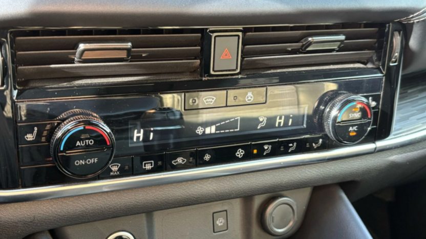 NISSAN Qashqai Qashqai 1.3 DIG-T mHEV Tekna