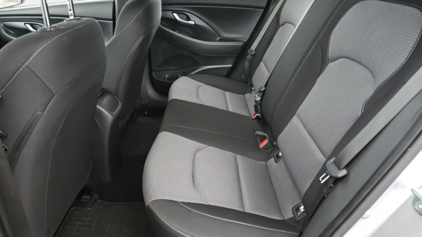 HYUNDAI i30 i30 1.0 T-GDI Modern