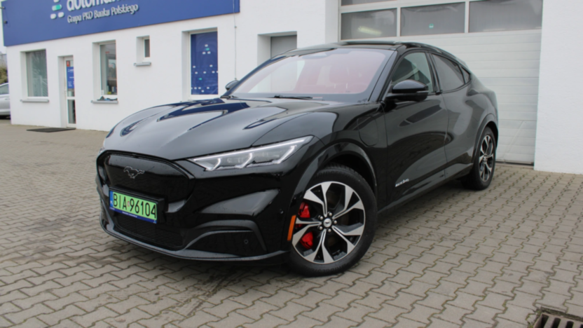 FORD Mustang Mach-E Mustang Mach-E 75kWh AWD