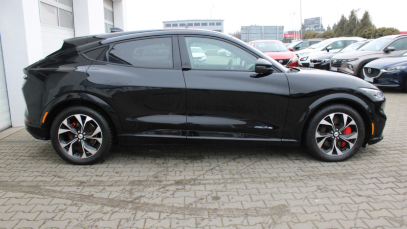 FORD Mustang Mach-E Mustang Mach-E 75kWh AWD