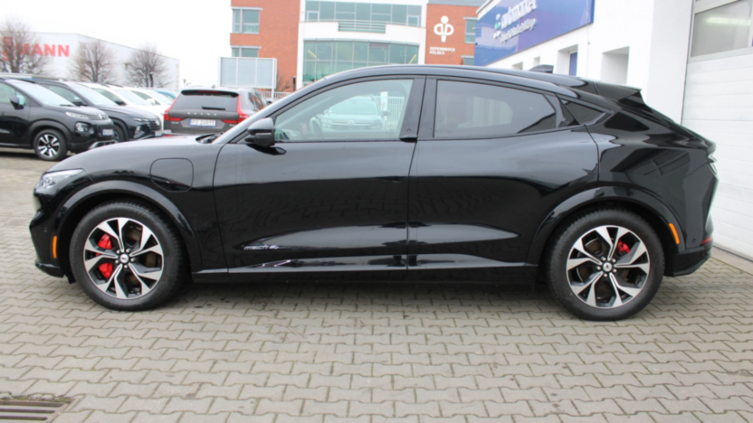 FORD Mustang Mach-E Mustang Mach-E 75kWh AWD