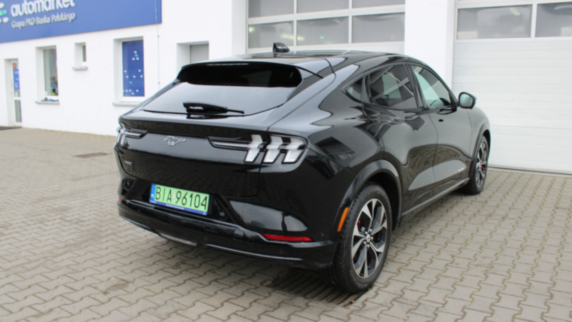 FORD Mustang Mach-E Mustang Mach-E 75kWh AWD