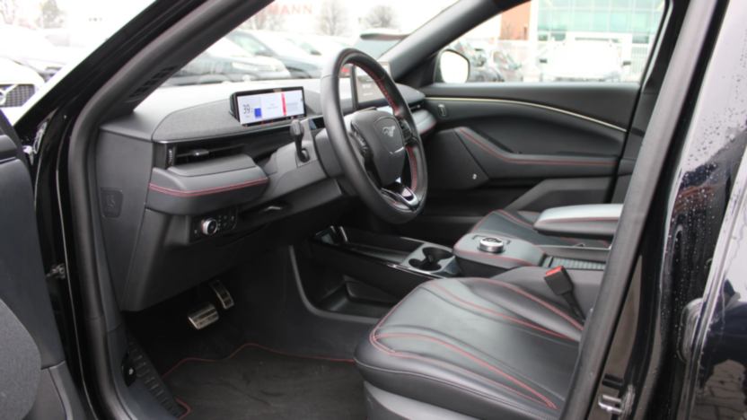 FORD Mustang Mach-E Mustang Mach-E 75kWh AWD