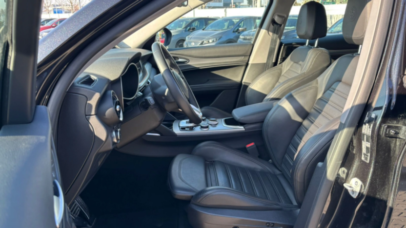 ALFA ROMEO Stelvio Stelvio 2.0 Turbo Sprint Q4 aut