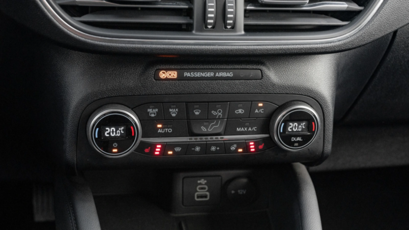 FORD Kuga Kuga 2.5 FHEV AWD Titanium X