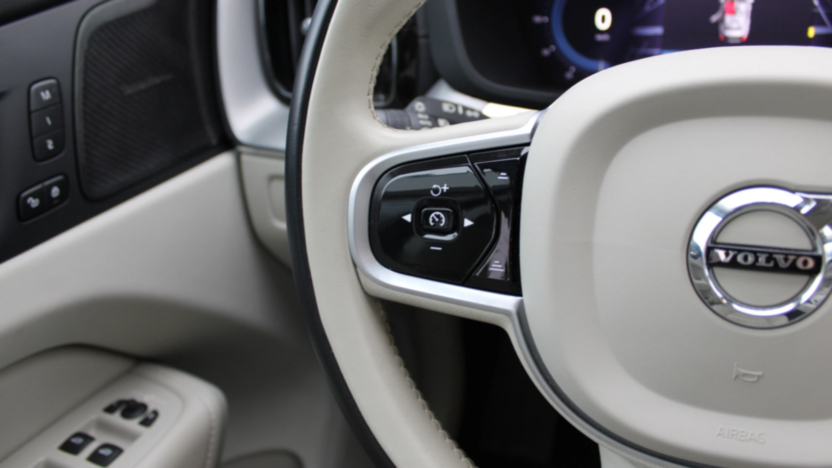 VOLVO XC60 XC60 B4 D AWD Inscription aut