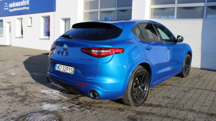 ALFA ROMEO Stelvio Stelvio 2.0 Turbo Veloce Q4 aut