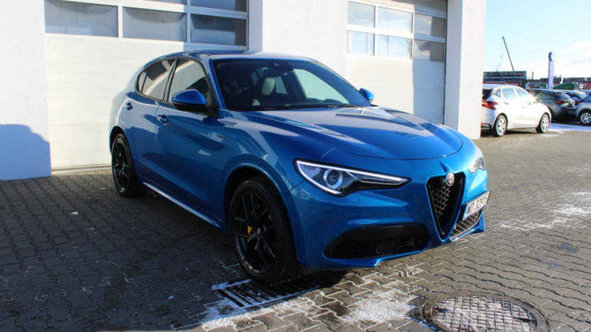 ALFA ROMEO Stelvio Stelvio 2.0 Turbo Veloce Q4 aut