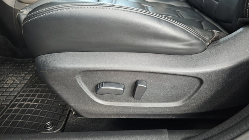 NISSAN Qashqai Qashqai 1.3 DIG-T Tekna DCT