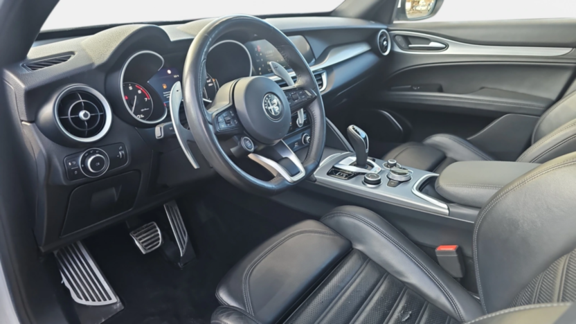 ALFA ROMEO Stelvio Stelvio 2.0 Turbo Veloce Q4 aut