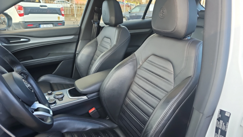 ALFA ROMEO Stelvio Stelvio 2.0 Turbo Veloce Q4 aut