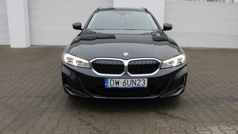 BMW Seria 3 320i aut