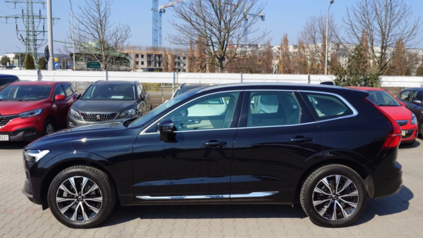 VOLVO XC60 XC60 B4 D AWD Plus Bright aut