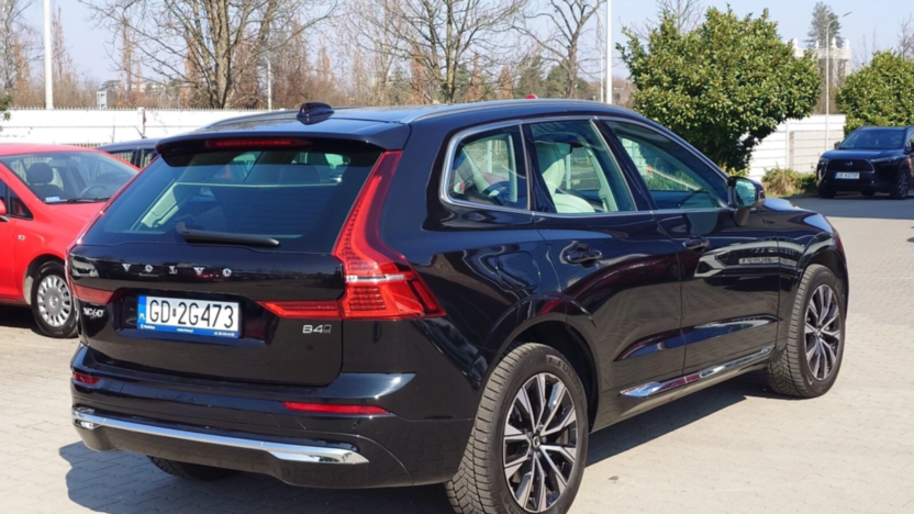 VOLVO XC60 XC60 B4 D AWD Plus Bright aut