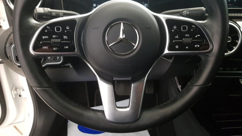 MERCEDES-BENZ A Klasa A 180 Style 7G-DCT