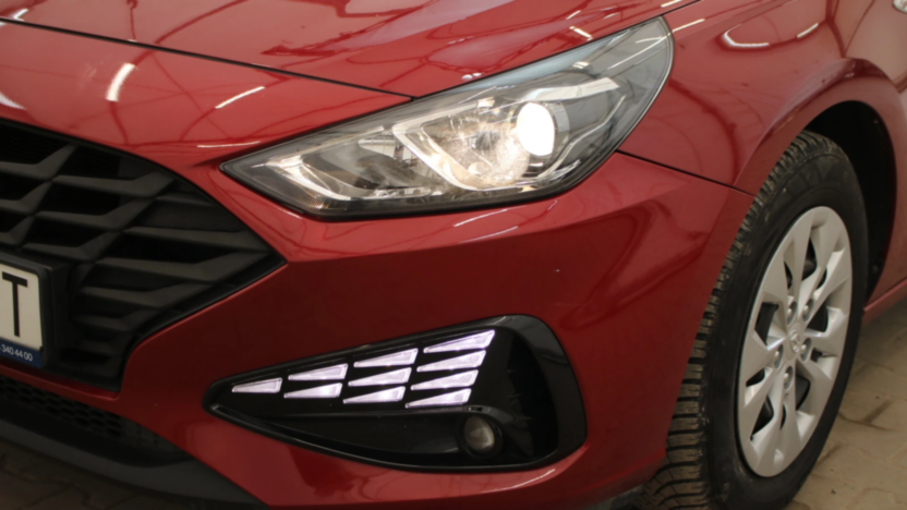 HYUNDAI i30 i30 1.5 DPI Classic +