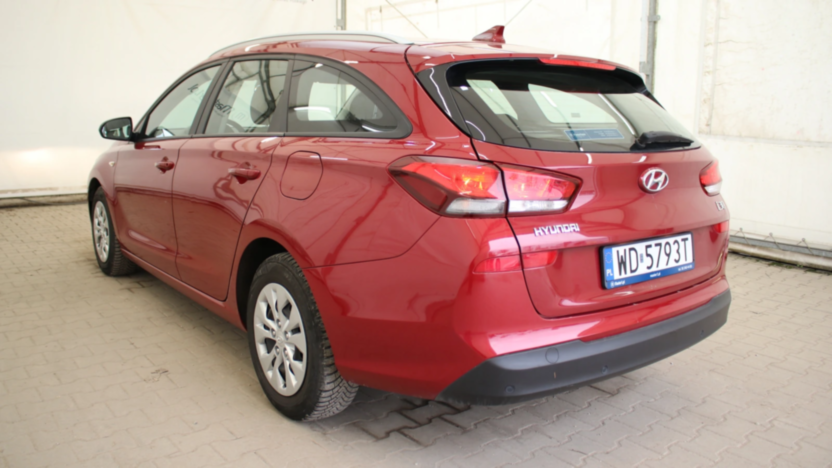 HYUNDAI i30 i30 1.5 DPI Classic +