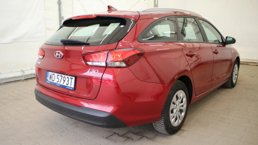 HYUNDAI i30 i30 1.5 DPI Classic +