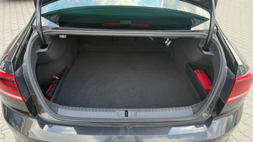 VOLKSWAGEN Passat Passat 2.0 TDI Elegance DSG