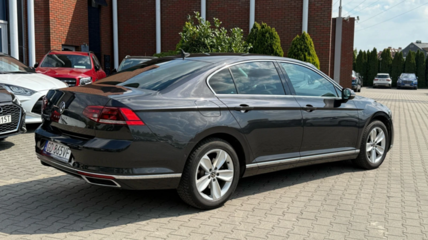 VOLKSWAGEN Passat Passat 2.0 TDI Elegance DSG