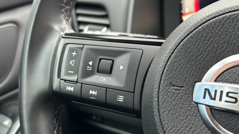 NISSAN Qashqai Qashqai 1.3 DIG-T mHEV N-Connecta