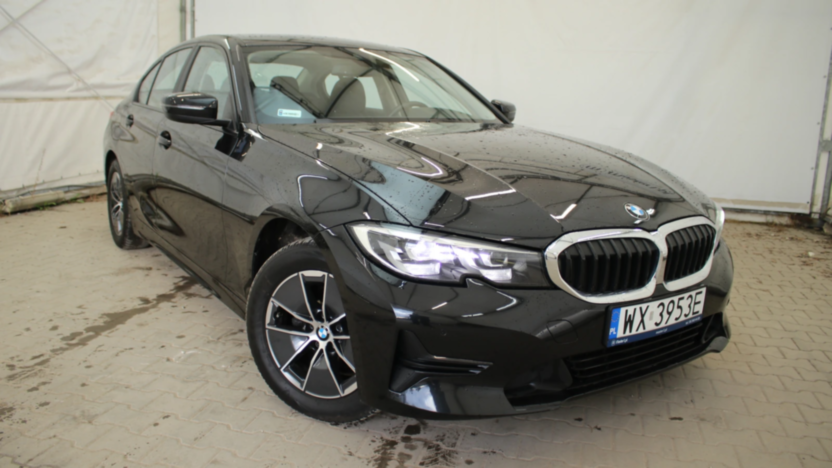 BMW Seria 3 318i Advantage aut