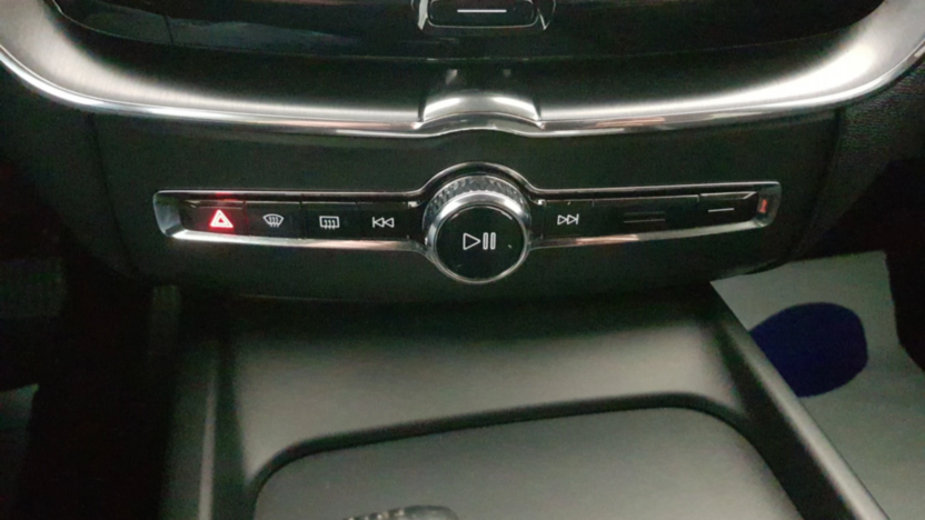VOLVO XC60 XC60 B5 D AWD Momentum Pro aut