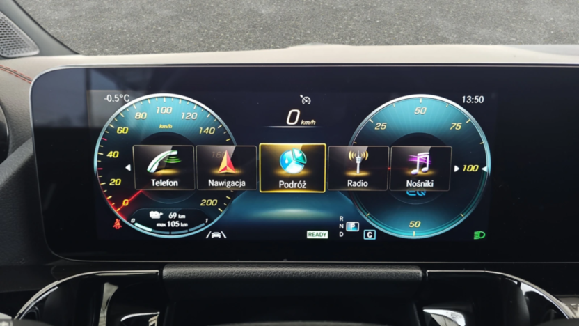 MERCEDES-BENZ EQA EQA 250 66.5kWh AMG Line