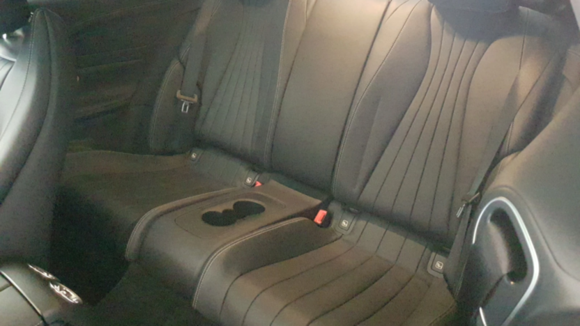 MERCEDES-BENZ E Klasa E 300 Coupe 9G-TRONIC