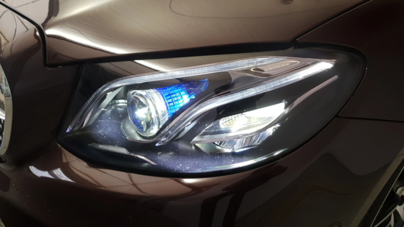 MERCEDES-BENZ E Klasa E 300 Coupe 9G-TRONIC